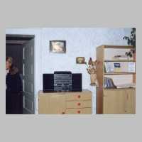 111-1236 November 2003, Kindergarten Wehlau. tereoanlage im Aufenthaltsraum.JPG